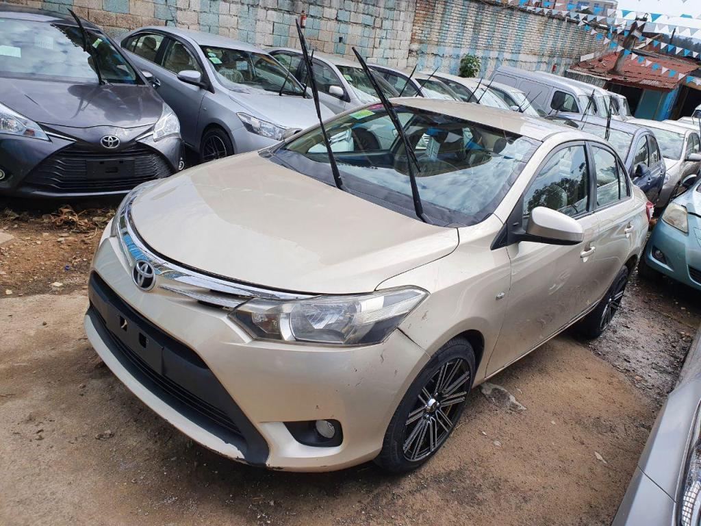 መኪና ዞን Toyota Yaris 2015 Model Price
