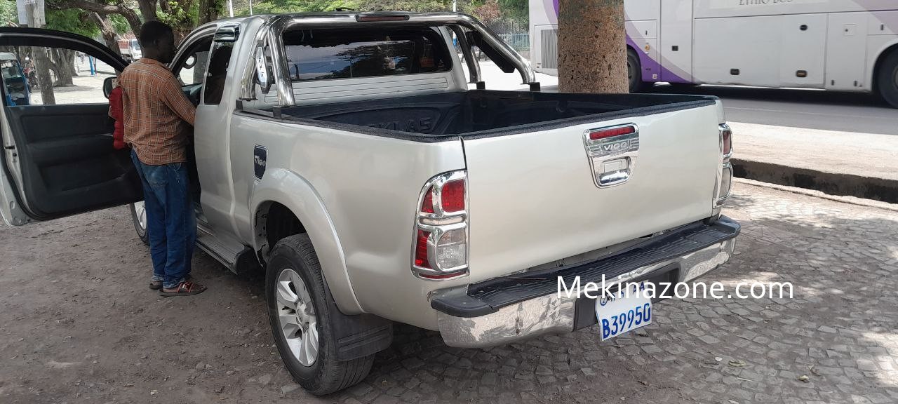 Mekinazone.com - Toyota Hilux - Price: Br 2,700,000